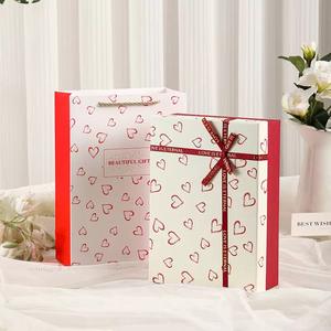 Heaven and Earth Cover Bow Gift Giving Lunch Box Packaging Día del maestro Logotipo personalizado Caja de regalo Premium Auto Perfume Caja de regalo - Product Image 4