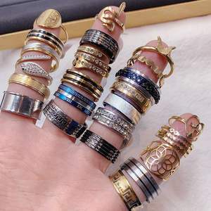 Anillo de Acero Inoxidable con Piedra Natural, Diseño Geométrico Electrochapado, Estilo Europeo Americano, Simple y Moderno, para Hombres y Mujeres, Ideal para Fiestas - Product Image 6