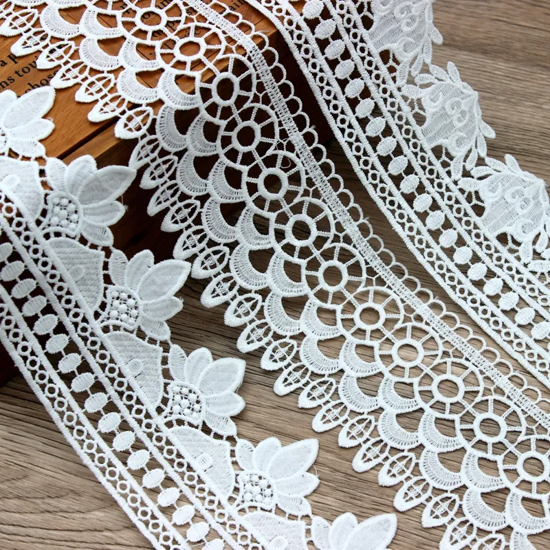 Zeal Manufacturer's Wholesale White Floral Eyelet Embroidery 100% Chemical Lace High Quality Milk Silk Bridal Lace Trimmings