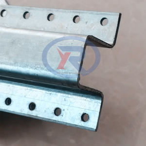 Poteaux de clôture <span class=keywords><strong>en</strong></span> métal galvanisé à chaud, poteaux de ligne pour clôture <span class=keywords><strong>en</strong></span> bois, poteaux <span class=keywords><strong>en</strong></span> U à vendre - Product Image 4