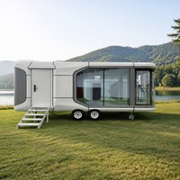Capsule spatiale mobile, cabine préfabriquée, maison préfabriquée, coque en aluminium, verre panoramique incurvé pour camping panoramique et hébergement touristique