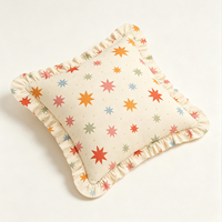Housse de coussin décorative à volants en coton 100% avec imprimé étoiles colorées pour canapé et salon, vente en gros