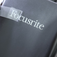 Étiquettes transparentes 3D étanches personnalisées par transfert UV Étiquettes métalliques personnalisées avec logo GoldFoil Autocollants