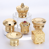 Capuchon de parfum de luxe en zamac incrusté de strass, design floral, couvercle de bouteille en alliage de zinc, logo personnalisé, OEM ODM, usine d'origine