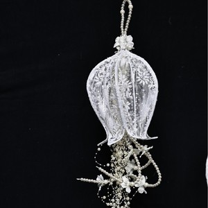 LANJO Elegante Encaje Blanco con Perlas Colgantes, Lirios del Valle, Accesorios para Eventos de Boda, Decoraciones Florales de Encaje para Bodas - Product Image 2