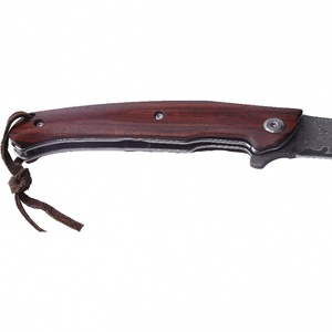Boutique Damasco <span class=keywords><strong>cuchillo</strong></span> plegable mango de madera personalizado de alta calidad al aire libre Camping táctico EDC <span class=keywords><strong>cuchillo</strong></span> de bolsillo <span class=keywords><strong>cuchillo</strong></span> de combate OEM - Product Image 6