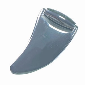 Rouleau facial en forme de corne de bélier en acier inoxydable et alliage de zinc - Product Image 5