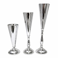 Großhandel Gold Silber Eisen Trompetenvasen für Hochzeitstisch-Dekoration Event Party Heim-Dekor
