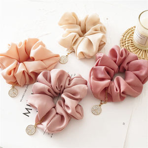 Al por mayor <span class=keywords><strong>las</strong></span> <span class=keywords><strong>niñas</strong></span> INS Amazon Venta caliente Scrunchie pelo anillo banda elástica - Product Image 3