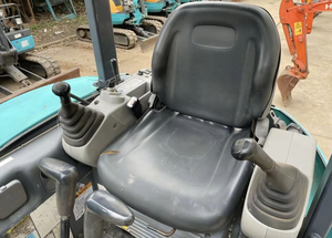 Offre Spéciale – Mini-Excavatrice Kobelco SK30 d'occasion d'origine japonaise, 3 tonnes, faible nombre d'heures de travail, idéale pour la démolition intérieure et la construction de jardins - Product Image 6