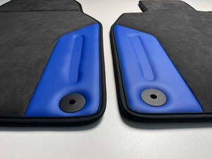 Alfombrillas para <span class=keywords><strong>Aston</strong></span> <span class=keywords><strong>Martin</strong></span> DB11, Decoraciones Interiores DBX, Alfombrillas Originales de Fábrica para Rapide Vantage - Product Image 2