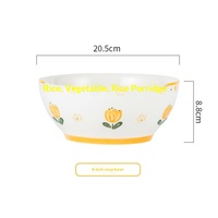 Service de table en céramique japonaise avec motifs de tulipes au style frais, comprenant des bols à riz et des assiettes plates, passe au lave-vaisselle.