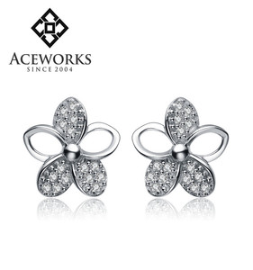 Boucles d'oreilles croix en argent sterling 925 tendance, bijoux uniques en zircon, clous d'oreilles simples - Product Image 6