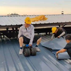 Tablero de máscara facial de techo impermeable de asfalto modificado autoadhesivo Material de superficie de alta calidad - Product Image 5