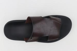 Sandalias cómodas de moda para hombre, cómodas zapatillas antideslizantes de capa superior de cuero PU, zapatillas geniales personalizadas, zapatos informales para hombre - Product Image 4