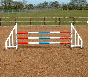 Ultimo Modello di Ostacoli per Salto Equestre con <span class=keywords><strong>Ali</strong></span> e Barre Tagliate Set Completo per Competizioni - Product Image 3