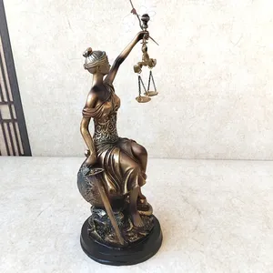 Statue personnalisée en résine de la déesse Thémis, sculpture de la justice équitable avec balance et épée, pour décoration de bureau d'<span class=keywords><strong>avocat</strong></span>, de <span class=keywords><strong>cabinet</strong></span> d'avocats ou d'étude juridique - Product Image 4