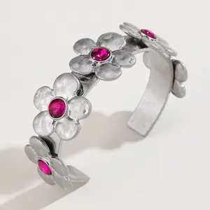 INS New Design Vintage Flower Chunky Bracelet Thump Stripe Flower Gemstone Open Cuff Bangle Bracelet For Women