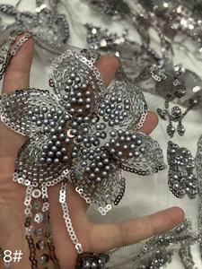 Tessuto in Pizzo Elasticizzato a Quadri Ricamato Luccicante Personalizzabile per Costumi di Scena e Abiti da Sposa con Perline Luminose - Product Image 5