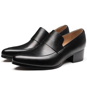 Nuevos zapatos de cuero casuales de hombre con punta en pico y tacón alto, zapatos formales de negocios de cuero para hombre, zapatos de hombre con punta poco profunda. - Product Image 1