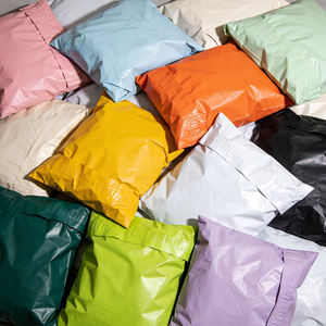 Sac de courrier épais en polyéthylène recyclé violet RUIQI, certifié LFGB, pour e-commerce, sac express OEM pour coursier - Product Image 4