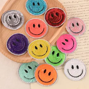 Groothandel Kleurrijke Pailletten Verschillende Kleuren Smiley Gezicht Geborduurde Patches Voor Kleding