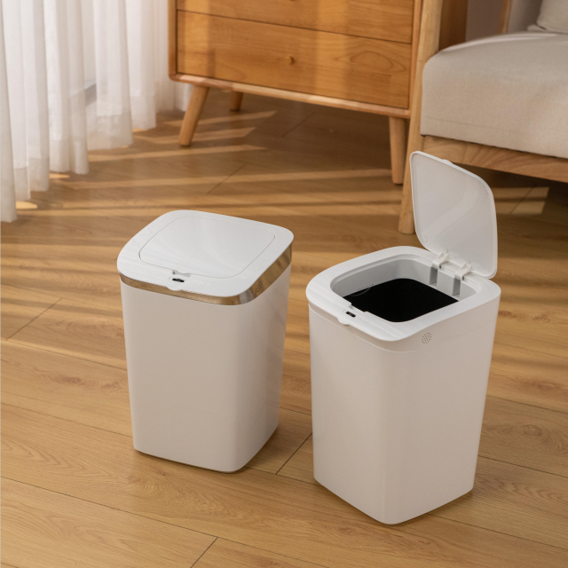 Hot Selling Intelligent Automatic Kitchen Garbage Can Plastic Smart Trash Bin Toilet Trash Can