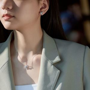 Dylam New Arrival Elegance Design <b>Fine</b> Jewelry Rhodium Plated 925 Silver 5A Cubic Zirconia Bow-knot <b>Stud</b> <b>Earrings</b> for Daily Wear - Product Image 2