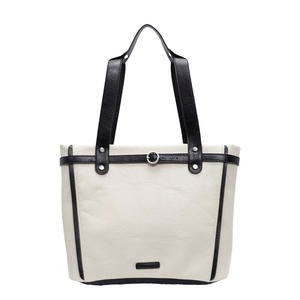 Sac fourre-tout tendance pour femme en cuir blanc avec bordure noire - Product Image 1