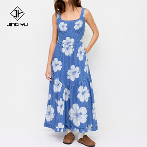 Robe longue décontractée à imprimé hawaïen, col carré, volants superposés, conçue par des designers, en denim de coton doux sur mesure. - Product Image 1