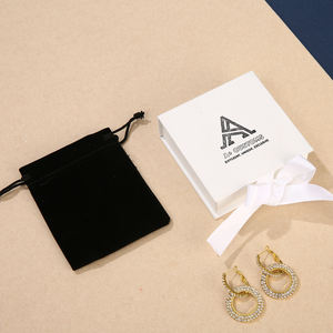 Nuevo y popular joyero con logotipo personalizado para anillos, collares y accesorios, para almacenamiento y organización. - Product Image 5