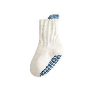 Calcetines de Seguridad para Niños Multicolores con Agarres de Silicona, Calcetines Antideslizantes, Perfectos para Yoga de Bebés y Pisos de Madera - Product Image 2