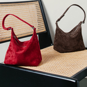 Hot-selling Winter Fashion Genuine Leather Women's Tote Bag Sheep Suede High-end Light Luxury Large Capacity One-shoulder - Product Image 5