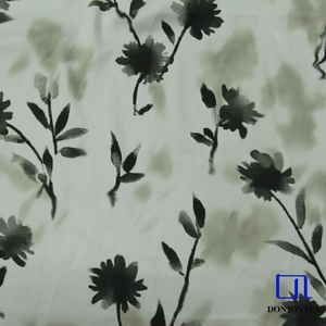 قماش ساتان منسوج مطبوع بوجهين 97% بوليستر 3% سباندكس للملابس، موضة ساخنة 2027 - Product Image 1