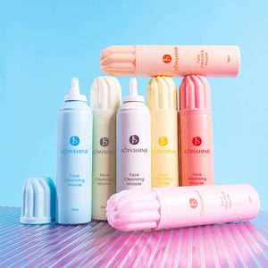 <span class=keywords><strong>Nettoyant</strong></span> <span class=keywords><strong>moussant</strong></span> <span class=keywords><strong>doux</strong></span> pour le visage Mousse nettoyante blanchissante Nettoyage en profondeur Soins de la peau biologiques de marque privée <span class=keywords><strong>Nettoyant</strong></span> hydratant pour le visage - Product Image 2