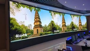 จอวิดีโอวอลล์ COB ความละเอียดสูง P1.86 สำหรับใช้งานภายในอาคาร ขนาด 640*480 มม. ตัวเรือนอะลูมิเนียมหล่อขึ้นรูป แผง LED - Product Image 1