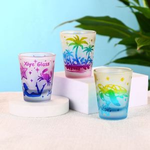 Verres à shot givrés personnalisés en gros, souvenirs touristiques, verres à shot colorés givrés de 2 oz - Product Image 2