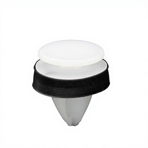 Clips de Repuesto para el Borde de la Puerta del Ford Transit W716507-S300 - Product Image 4
