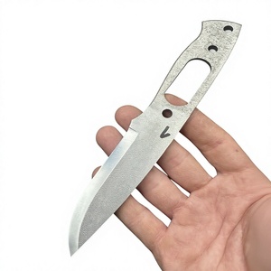 Juego de 7 Cuchillos de Cocina Jexa BB-1329 con Hoja de Acero Inoxidable Tratado Térmicamente 59-60 HRC, Hoja Fija para Camping y Caza - Product Image 3