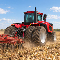 Tracteur agricole articulé robuste 440 CV 4x4 avec cabine fermée et feux de travail LED