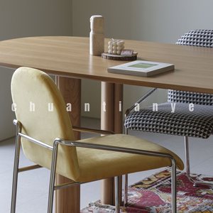 Sedia da Pranzo in Stile Nordico Trendy, Design Moderno di Lusso Leggero, Schienale in Pelle, Telaio in <span class=keywords><strong>Legno</strong></span> Massello, Gambe in Metallo, per Piccoli Appartamenti - Product Image 4