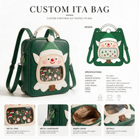 Sac à bandoulière rond festif en cuir végétalien avec motif Bonhomme de pain d'épices et épinglette en émail de Noël, nœud rouge, style Kawaii, cadeau pour fans