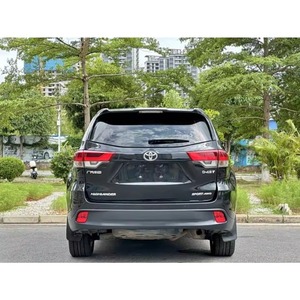 Toyota Highlander d'occasion préférée, modèle 2018, 2.0T 4x4, édition Knight, 7 places, essence, en stock à vendre - Product Image 3
