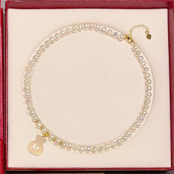 กล่องกำมะหยี่สำหรับสร้อยคอ พร้อมใบรับรอง (ถุงนำโชค: 45 ซม.)