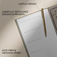 Journal personnalisé pour femme en cuir pleine fleur de vache vert sauge, reliure cousue, dorure à chaud fleurie, cadeau pour la mère