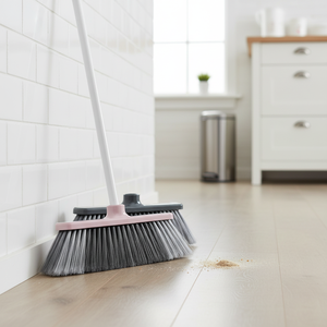 Escoba de Piso con Cerdas de Nylon Ecológicas y Duraderas, Mango de Plástico, para Limpieza del Hogar y la Cocina, para Pisos Lisos - Product Image 3