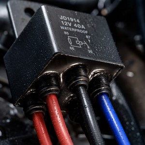 Lampu Kerja Off-Road Otomatis dengan Kabel Tembaga 40A, PVC Tugas Berat IP67 Tahan Air 12V DC Tembaga Berlapis Timah 2-Switch - Product Image 2