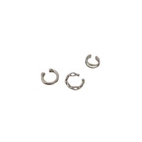 Les clips d'oreille offrent un style rétro français unique et cool pour les femmes. Ils sont décorés de perles, d'anneaux et d'autres accessoires.