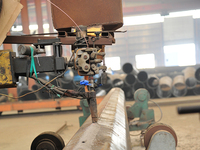 Poteau électrique en acier octogonal Q235 à double circuit 11KV 33KV 40FT 45FT 50FT pour projets de lignes de transmission – Prix de gros