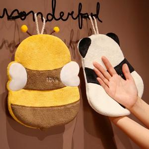 <span class=keywords><strong>Serviette</strong></span> à main suspendue en velours corail brodée avec motif panda abeille pour l'école <span class=keywords><strong>maternelle</strong></span> des enfants - Product Image 1